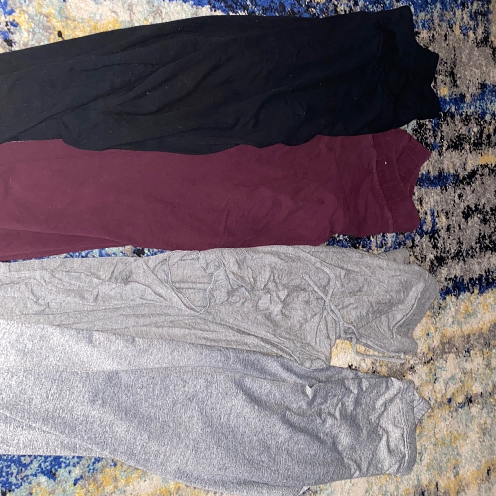 Four pairs of leggings from target American Eagle forever 21 in SHEIN